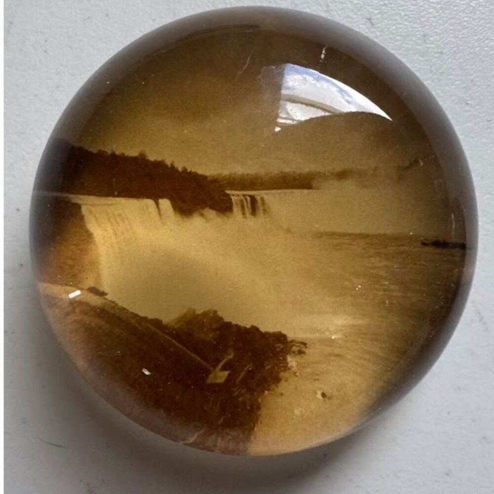 Souvenir Niagara Falls Glass Old World Paper Weight Memorabilia